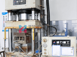 黃色精密陶瓷漏斗零件成型