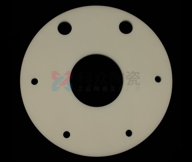 耐高溫陶瓷零件廠家應(yīng)該怎么挑選呢？（圖）