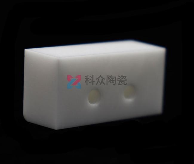 氧化鋯陶瓷結(jié)構(gòu)件的生產(chǎn)工藝有哪些呢?(圖)